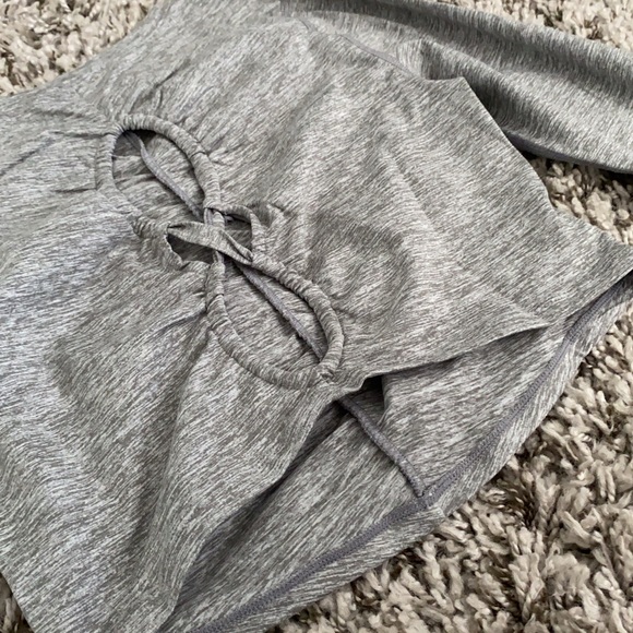 FREE PEOPLE MOVEMENT KEY HOLE BACK CROP TOP M - Picture 6 of 8